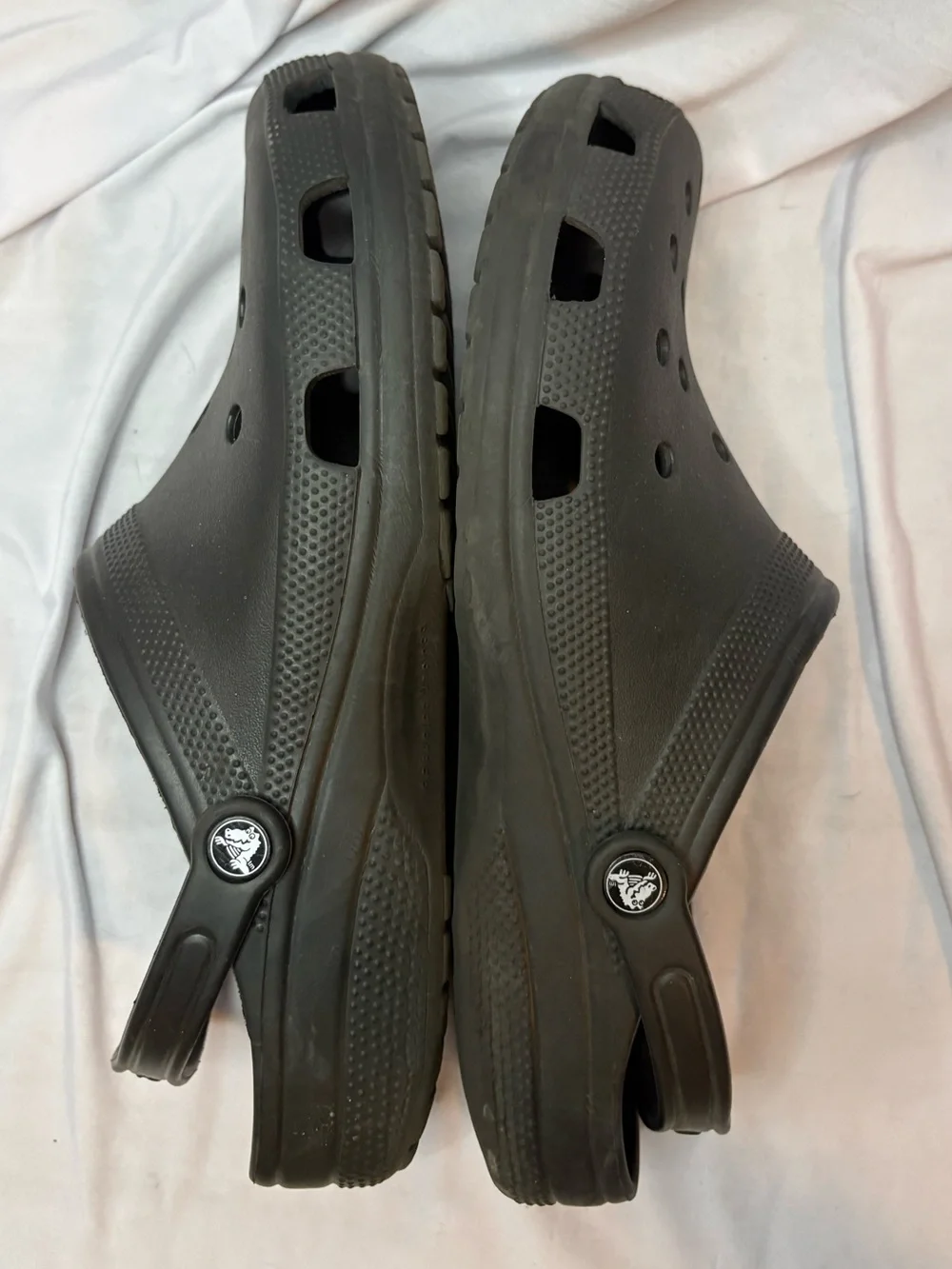 CROCS comfortable slip